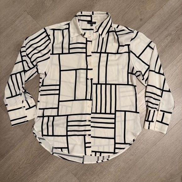 Dynamite Black and White Geometric Women's Shirt - Picture 1 of 4